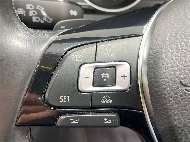 Used Volkswagen Passat 2016 for sale - 77627022: Photo 38