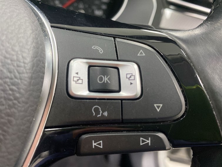 Used Volkswagen Passat 2016 for sale - 77627022: Photo 41