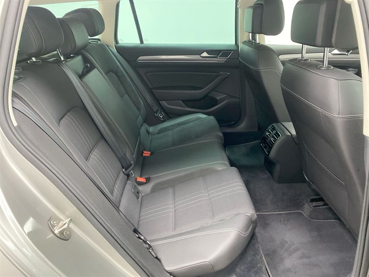 Used Volkswagen Passat 2016 for sale - 77627022: Photo 57