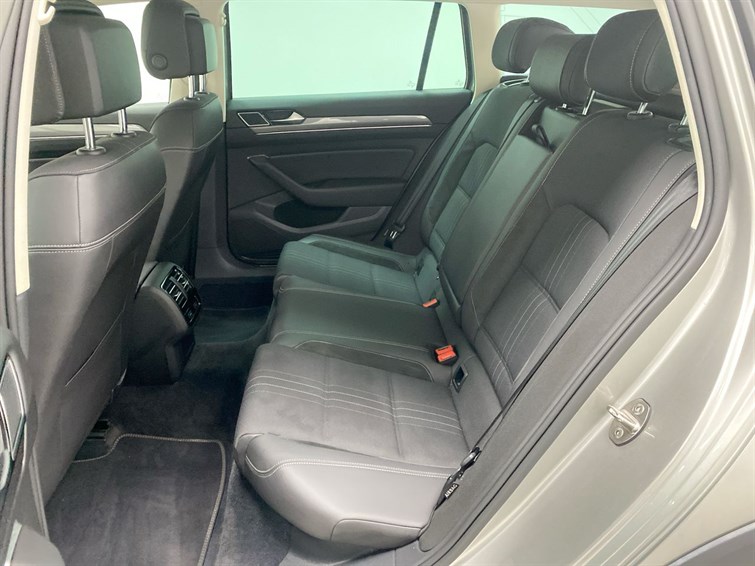 Used Volkswagen Passat 2016 for sale - 77627022: Photo 58