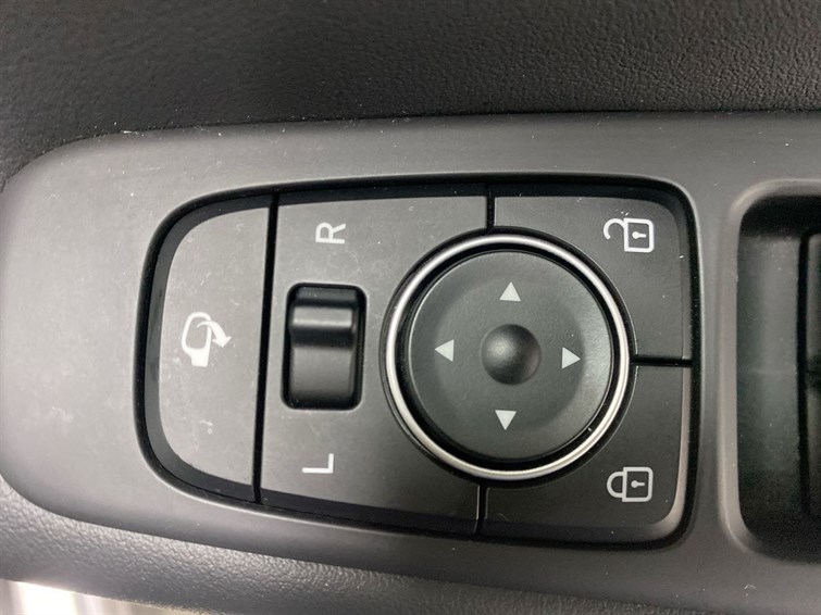 Used Hyundai Santa Fe 2021 for sale - 78102572: Photo 35