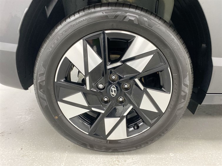 Used Hyundai KONA 2024 for sale - 77210542: Photo 17