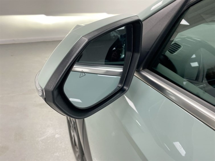 Used Hyundai KONA 2024 for sale - 77210542: Photo 26