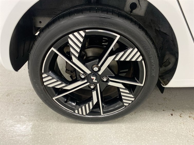 Used Hyundai i10 2023 for sale - 77724806: Photo 17