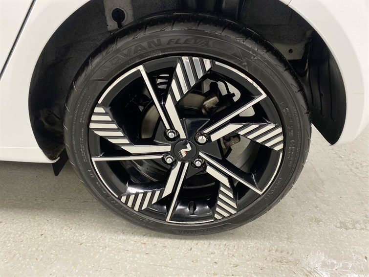 Used Hyundai i10 2023 for sale - 77724806: Photo 19