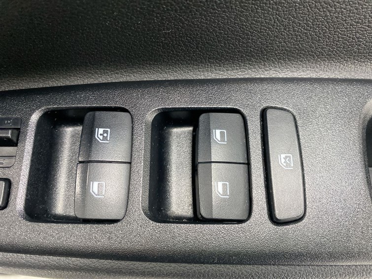 Used Hyundai i10 2023 for sale - 77724806: Photo 34