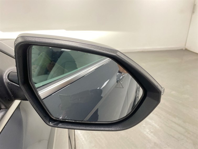 Used Hyundai KONA 2025 for sale - 77210580: Photo 25