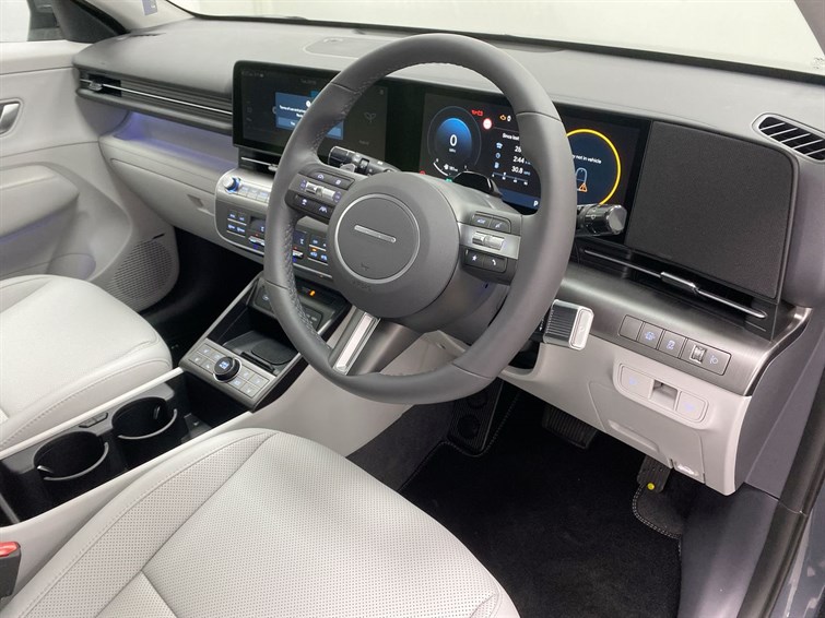 Used Hyundai KONA 2025 for sale - 77210580: Photo 32