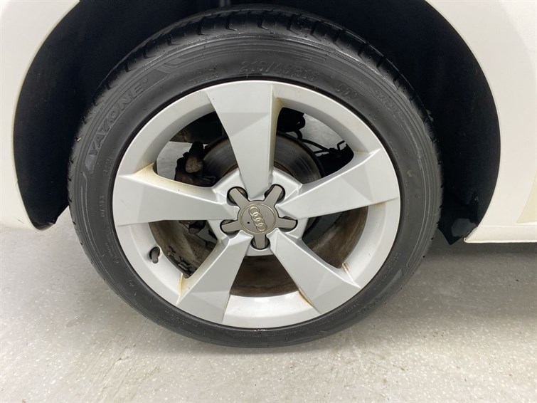 Used Audi A1 2015 for sale - 77280528: Photo 17