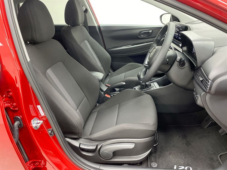 Used Hyundai i20 2025 for sale - 77634396: Photo 32