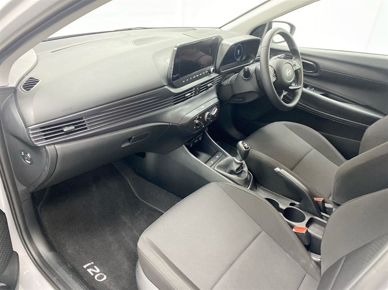 Used Hyundai i20 2025 for sale - 77210646: Photo 2