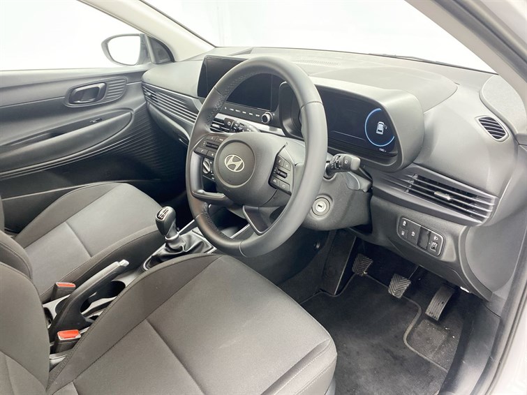 Used Hyundai i20 2025 for sale - 77210646: Photo 32