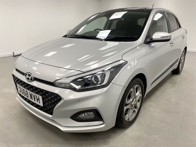Used Hyundai i20 2018 for sale - 77210502: Photo 10
