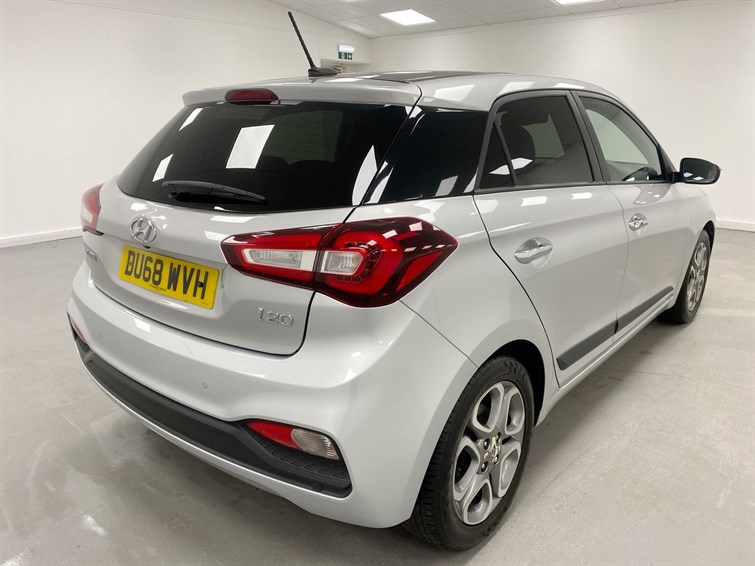Used Hyundai i20 2018 for sale - 77210502: Photo 12