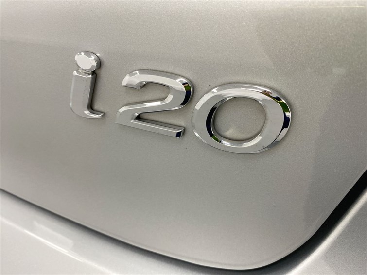 Used Hyundai i20 2018 for sale - 77210502: Photo 28