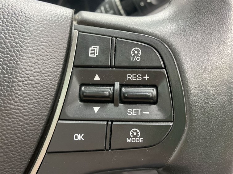 Used Hyundai i20 2018 for sale - 77210502: Photo 40