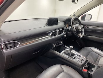 Used Mazda CX-5 2018 for sale - 78377122: Photo