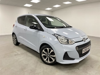 Used Hyundai i10 2020 for sale - 77971267: Photo