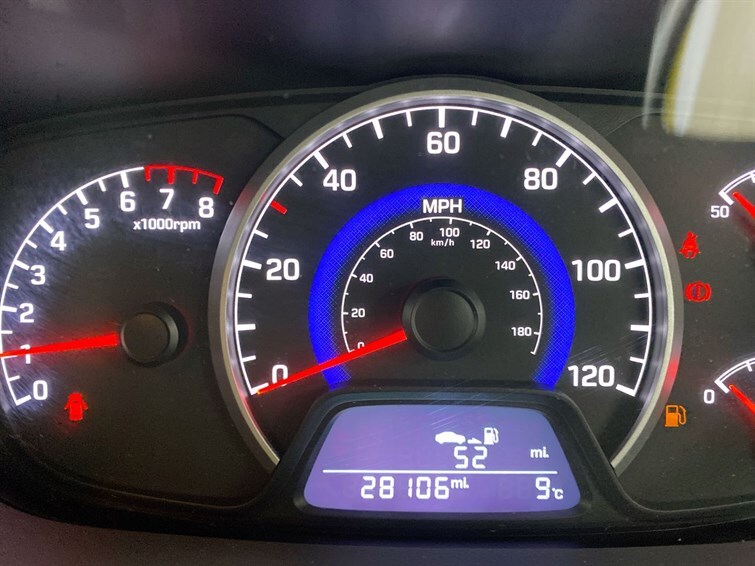 Used Hyundai i10 2020 for sale - 77971267: Photo 39