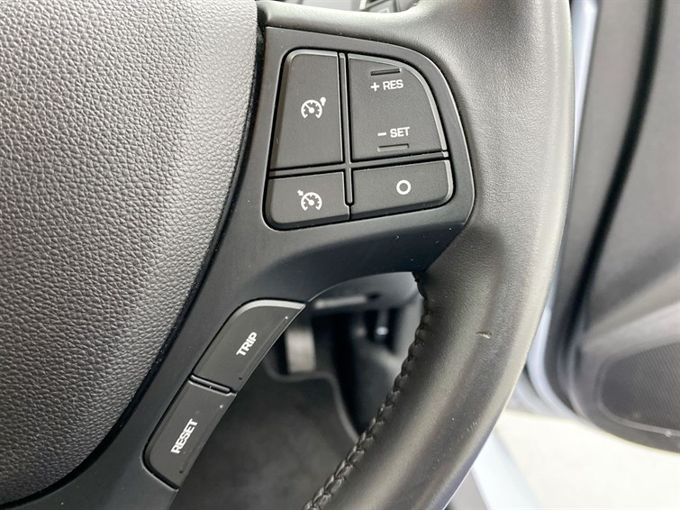 Used Hyundai i10 2020 for sale - 77971267: Photo 40