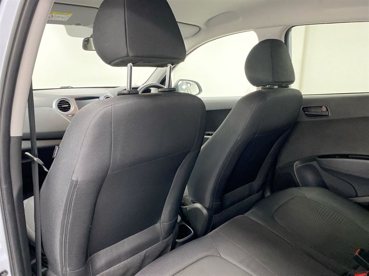 Used Hyundai i10 2020 for sale - 77971267: Photo 59