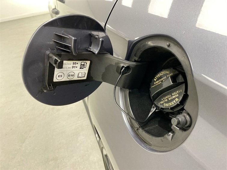 Used Hyundai i30 2018 for sale - 77560454: Photo 28