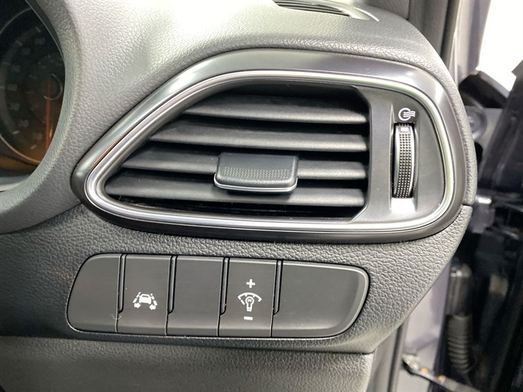 Used Hyundai i30 2018 for sale - 77560454: Photo 36