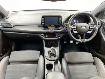 Used Hyundai i30 2018 for sale - 77560454: Photo