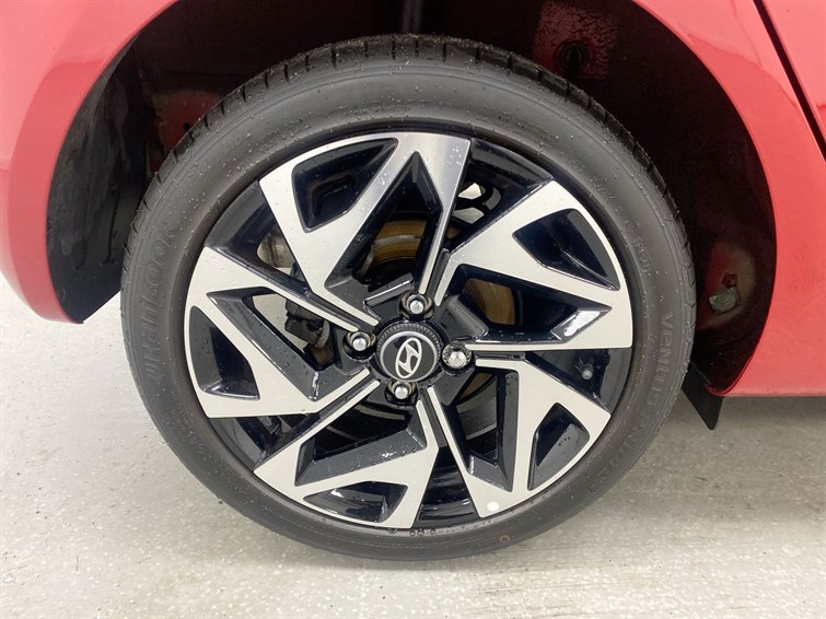 Used Hyundai i10 2023 for sale - 77599679: Photo 17