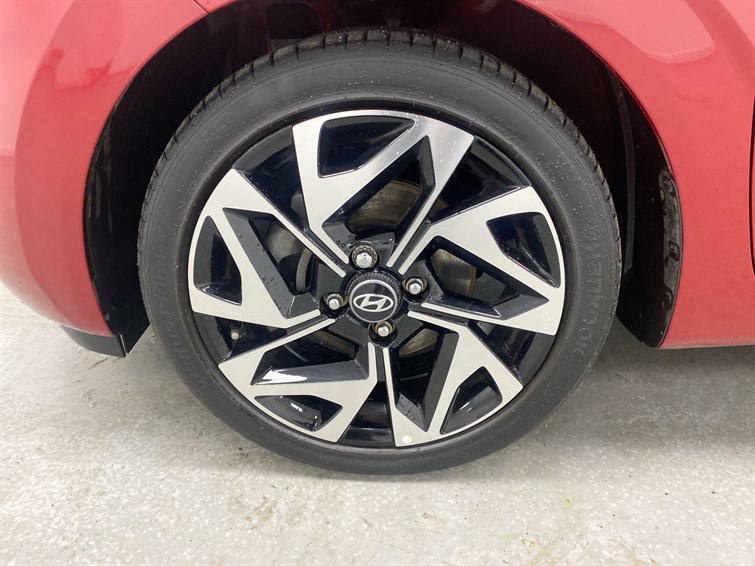 Used Hyundai i10 2023 for sale - 77599679: Photo 9