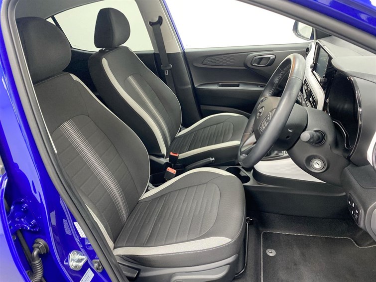 Used Hyundai i10 2022 for sale - 77210461: Photo 31