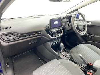 Used Ford Fiesta 2017 for sale - 77512120: Photo