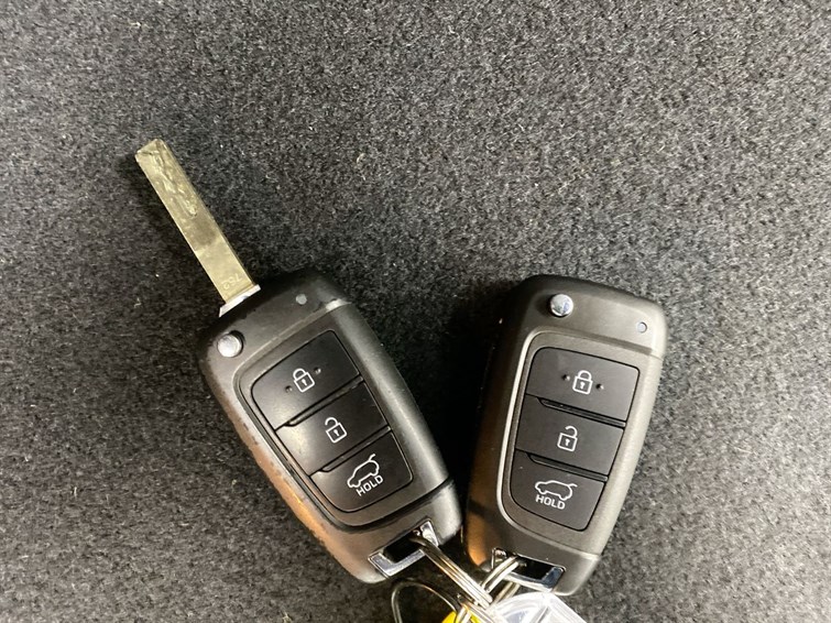 Used Hyundai KONA 2023 for sale - 77685154: Photo 56