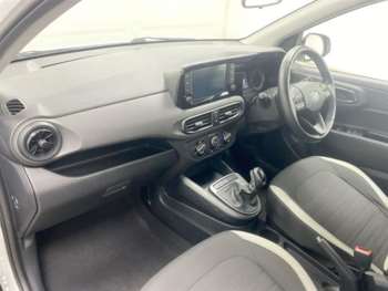 Used Hyundai i10 2021 for sale - 74863078: Photo
