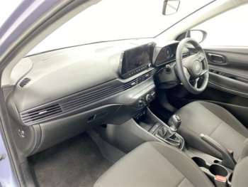 Used Hyundai i20 2024 for sale - 74196976: Photo