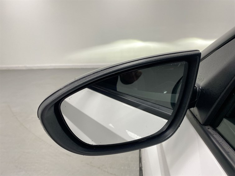 Used Hyundai i20 2023 for sale - 77210604: Photo 25