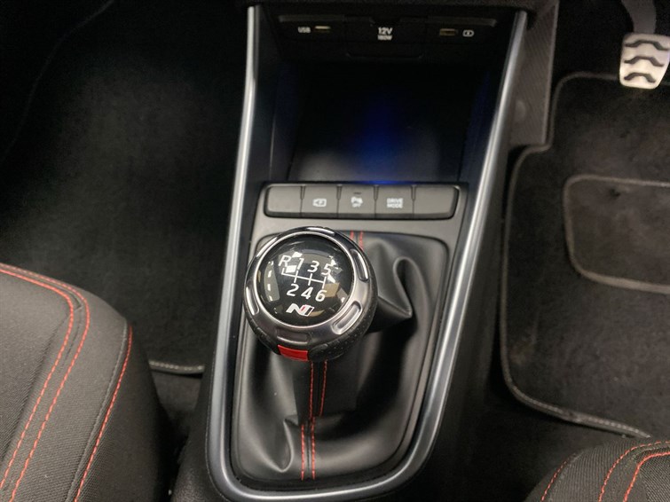 Used Hyundai i20 2023 for sale - 77210604: Photo 47