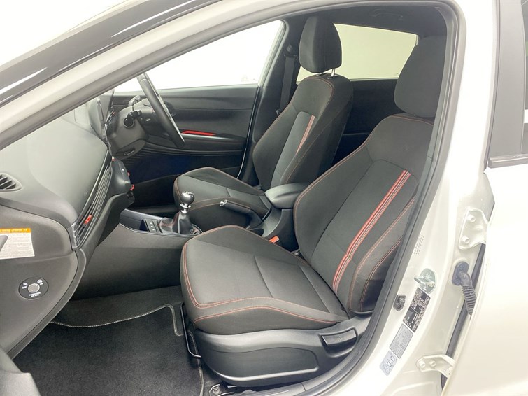 Used Hyundai i20 2023 for sale - 77210604: Photo 51