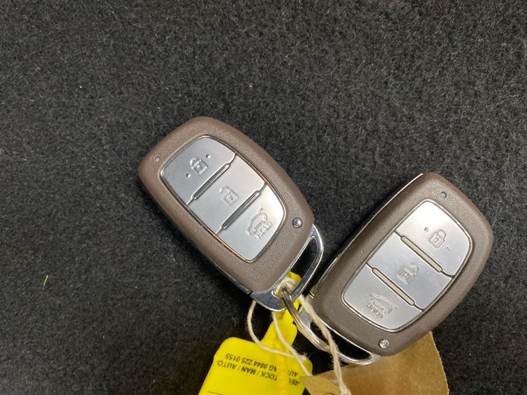 Used Hyundai i20 2023 for sale - 77210604: Photo 55