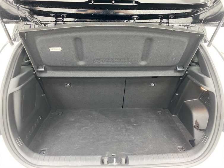 Used Hyundai i20 2023 for sale - 77210604: Photo 59