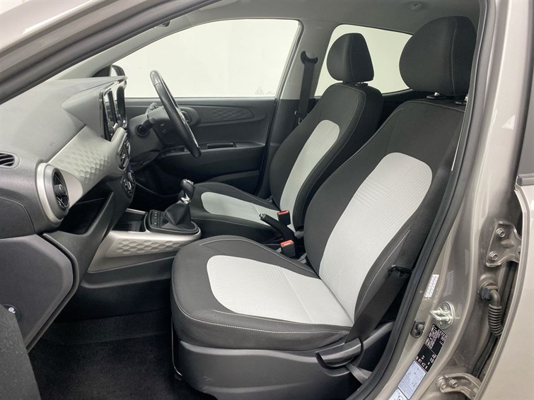 Used Hyundai i10 2021 for sale - 77884476: Photo 52