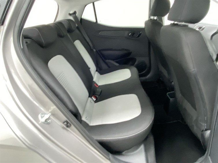 Used Hyundai i10 2021 for sale - 77884476: Photo 57