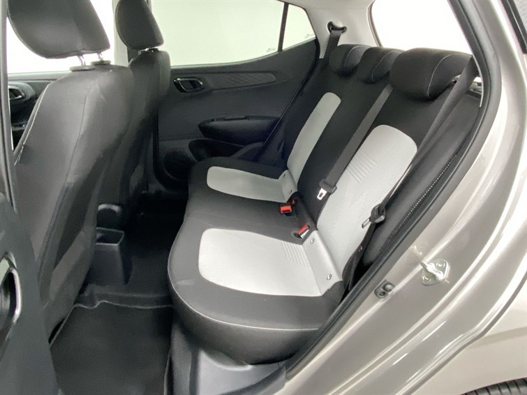 Used Hyundai i10 2021 for sale - 77884476: Photo 58