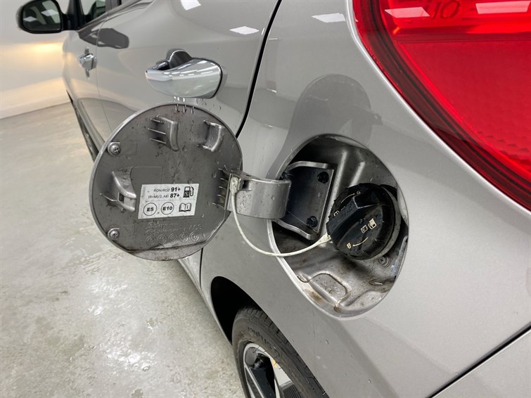 Used Hyundai i10 2023 for sale - 77724805: Photo 28