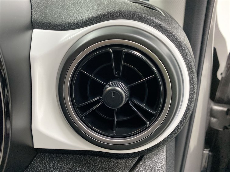 Used Hyundai i10 2023 for sale - 77724805: Photo 36