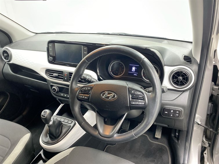 Used Hyundai i10 2023 for sale - 77724805: Photo 37