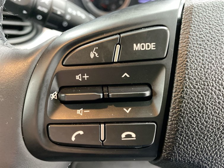 Used Hyundai i10 2023 for sale - 77724805: Photo 38