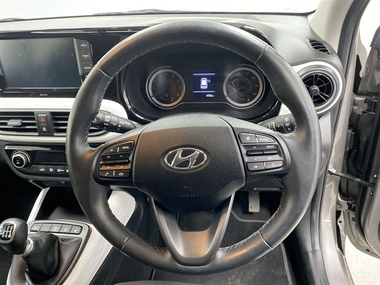 Used Hyundai i10 2023 for sale - 77724805: Photo 44