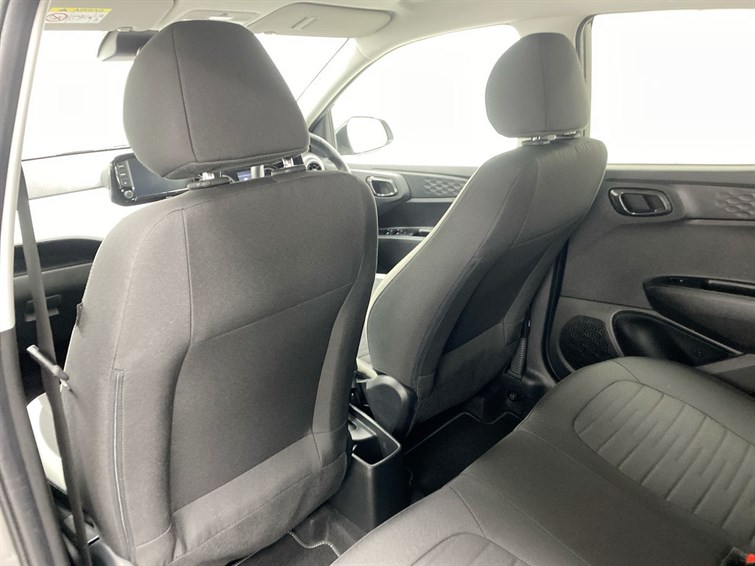 Used Hyundai i10 2023 for sale - 77724805: Photo 60