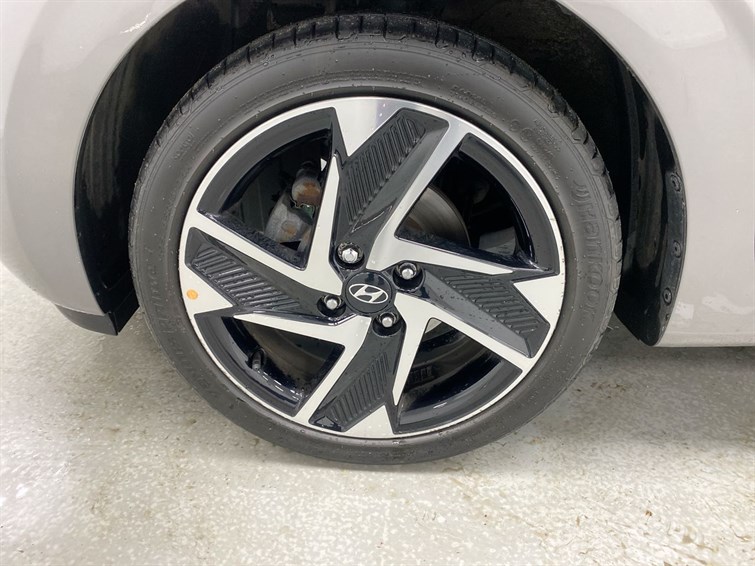 Used Hyundai i10 2023 for sale - 77724805: Photo 9